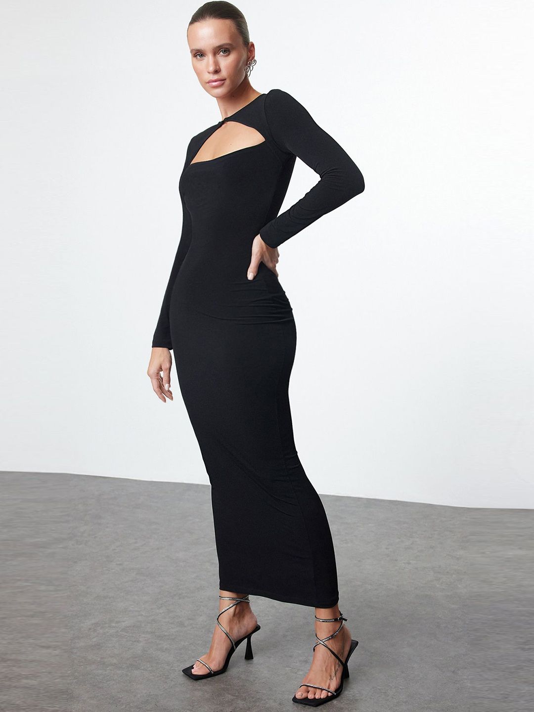 Trendyol Women Bodycon Maxi Dress view 3