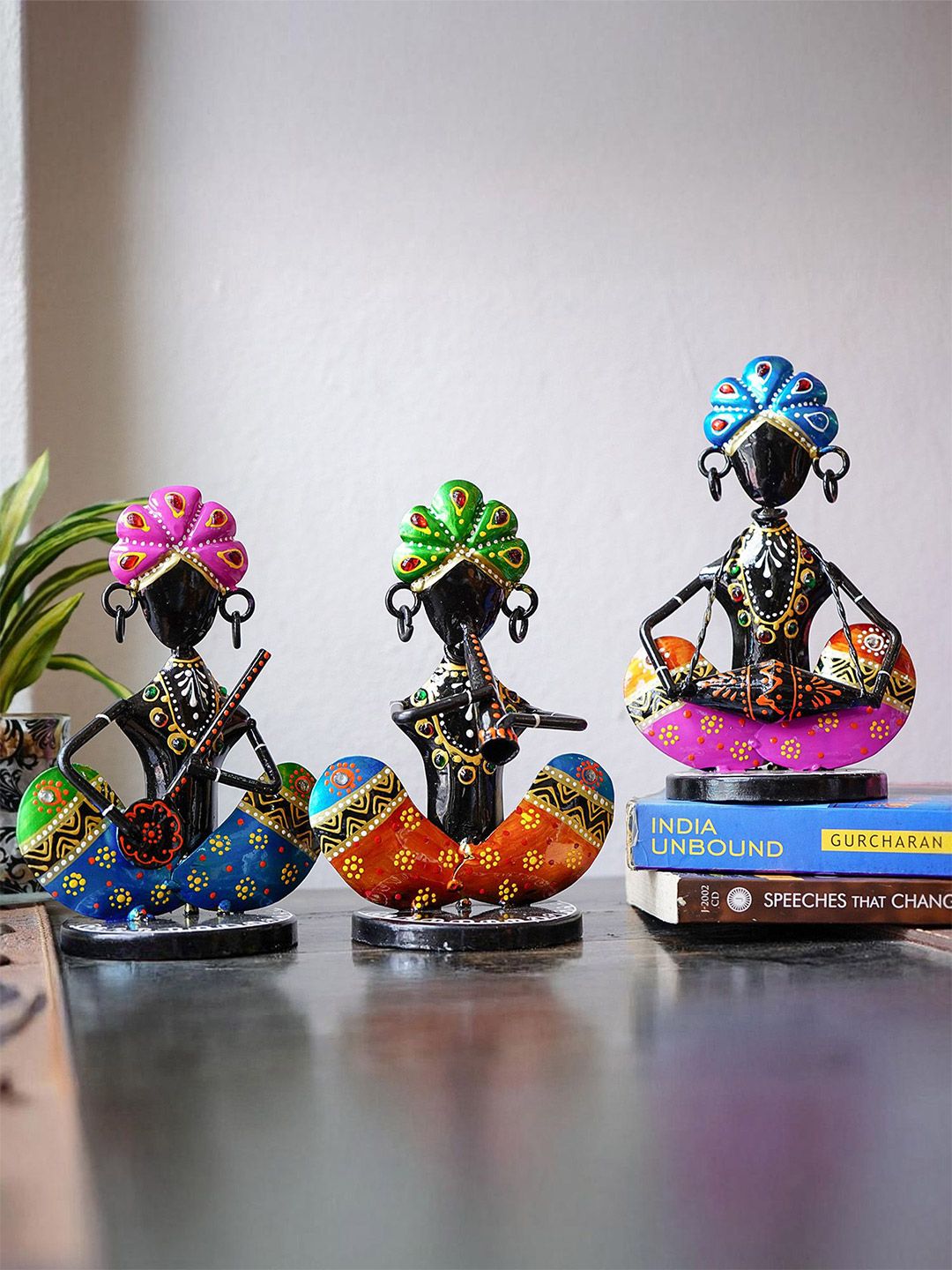 Ekhasa Black 3 Pieces Rajasthani Musicians Metal Figurine Showpieces-picture-16