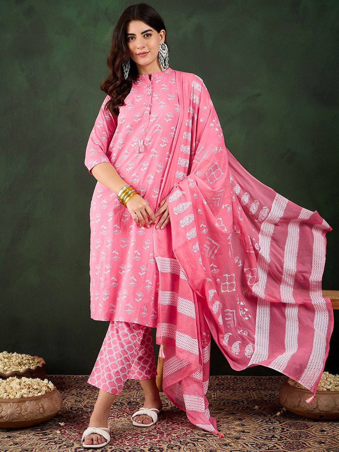 Sangria Pink Floral Printed Mandarin Collar Pure Cotton Kurta With Trousers And Dupatta