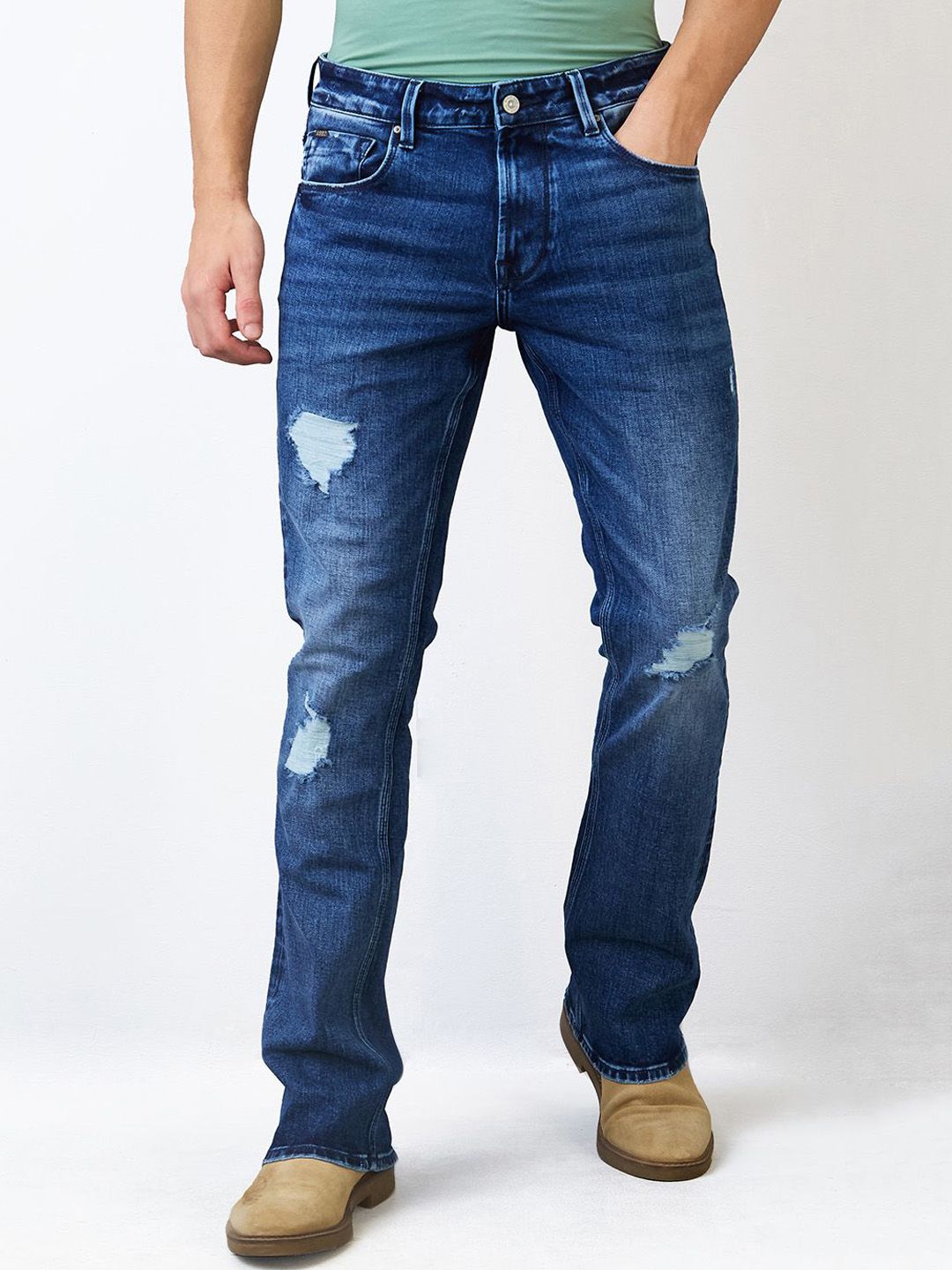 SPYKAR Men Regular Fit Mid Rise Cotton Casual Mildly Distressed Jeans-picture-11