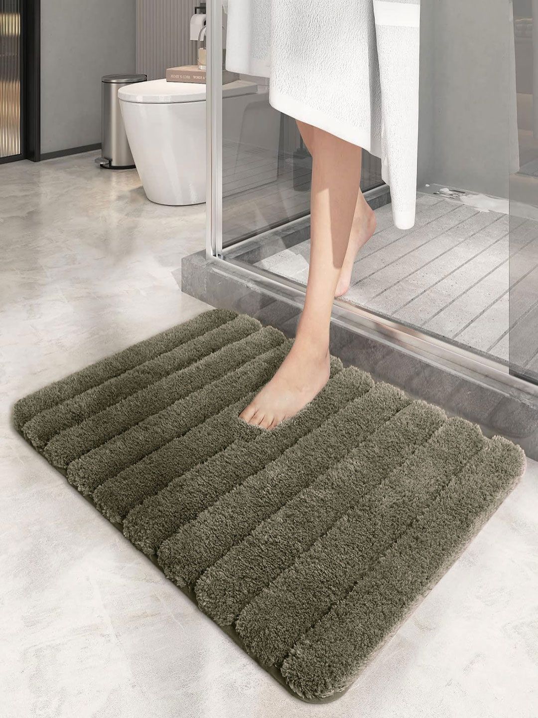 LUXEHOME INTERNATIONAL Toronto Super Soft Microfiber Non-Slip Bathroom Mat (40x60 cm)-image-10