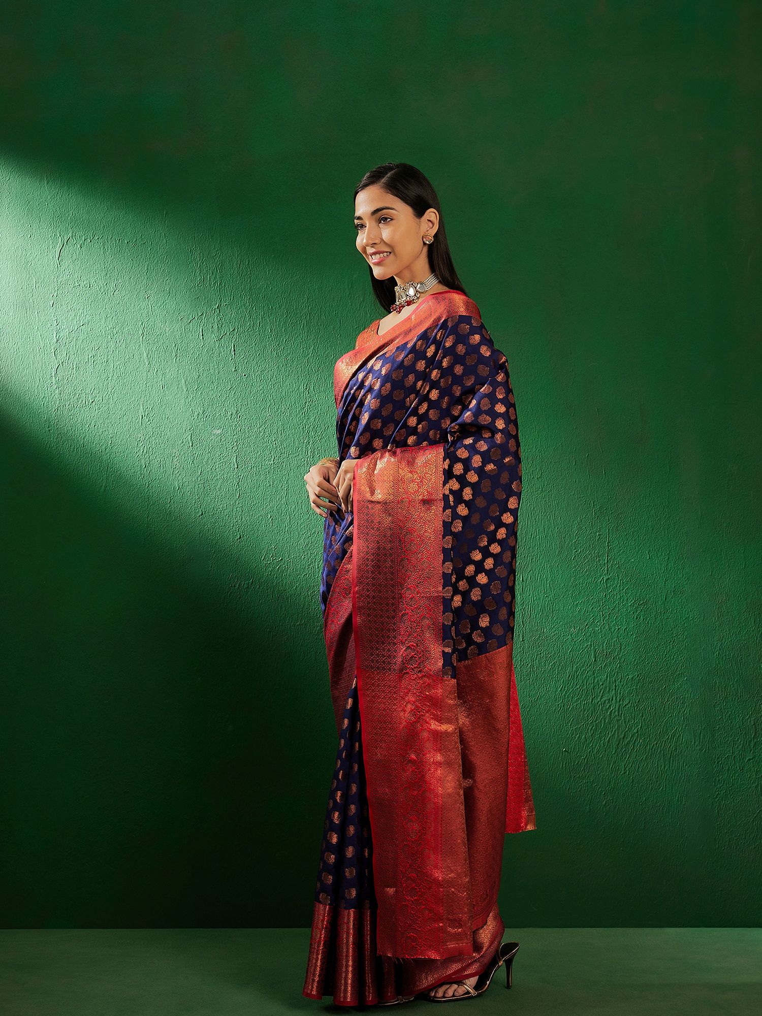 Navy Blue Silk Blend Banarasi Zari Woven Saree