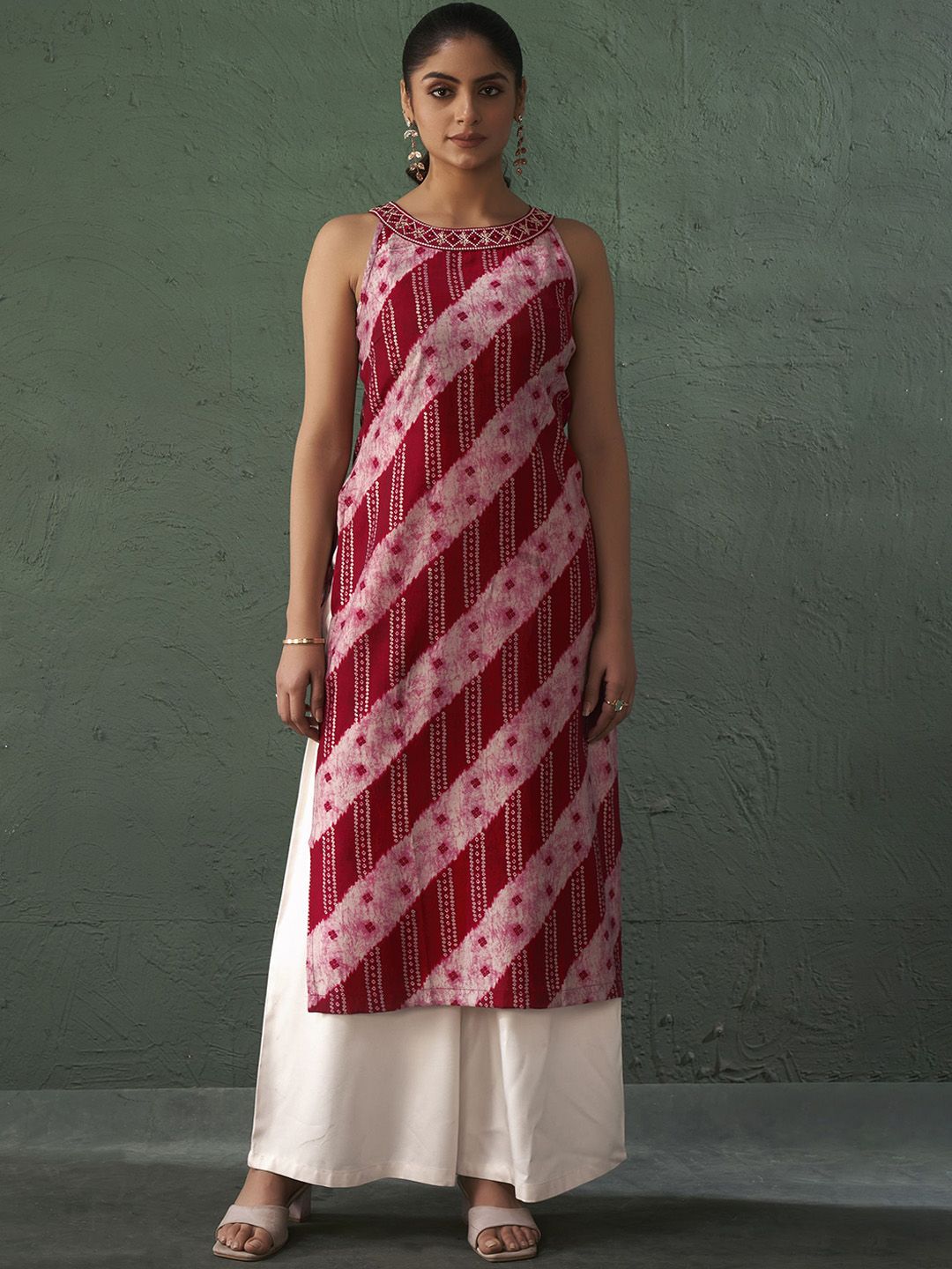 Anouk Women Bandhani Embroidered Halter Neck Gotta Patti Kurta-picture-21