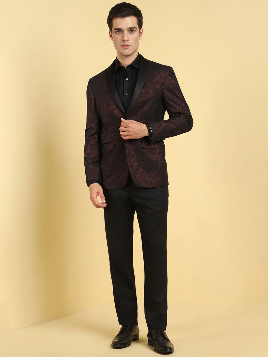 Allen Solly Printed Slim Fit Single-Breasted Two-Piece Party Suit