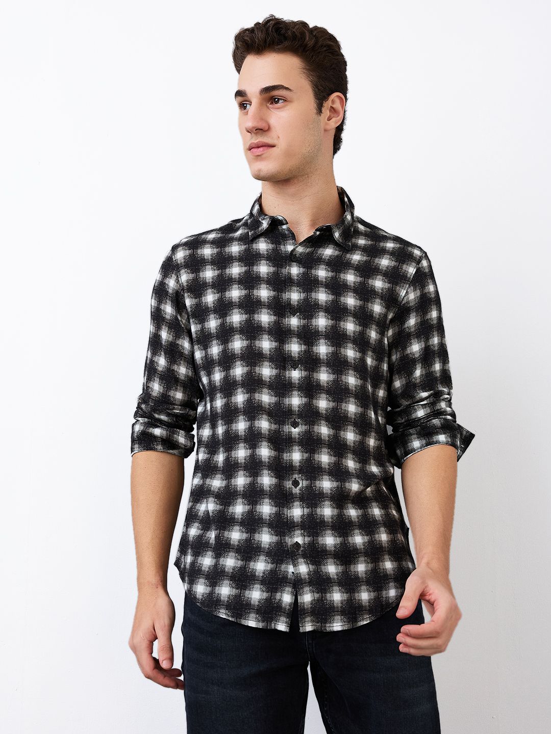 SPYKAR Men Spread Collar Checked Casual Shirt-picture-34