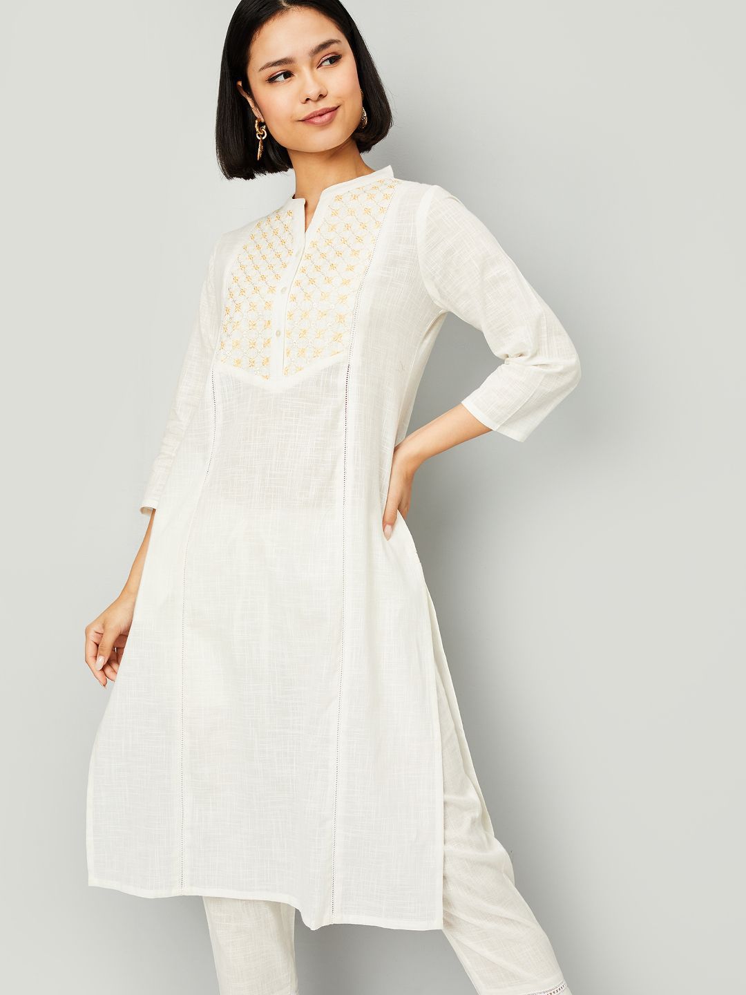 max Floral Yoke Design Mandarin Collar Panelled Thread Work Cotton Straight Kurta-picture-10
