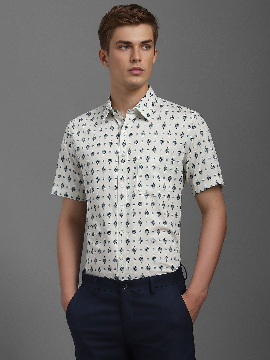 Louis Philippe Men Spread Collar Floral Printed Cotton Formal Shirt-picture-17