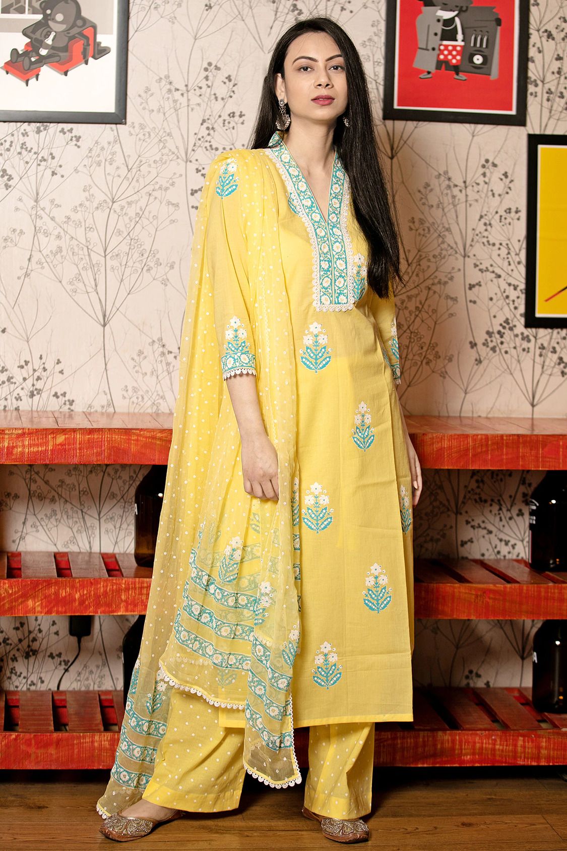 Floral Printed Straight Kurta & Palazzos With Dupatta main image 1