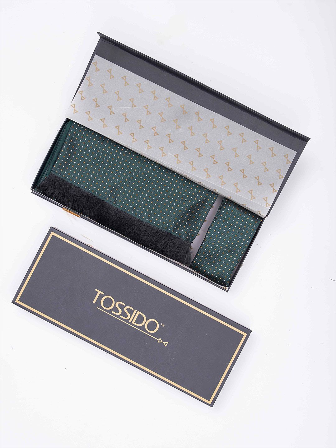 Tossido Men Woven Design Stole& Pocket Square Set-image-49
