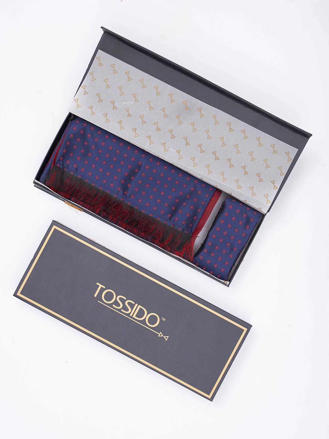Tossido Men Woven Design Stole & Pocket Square Set-image-27