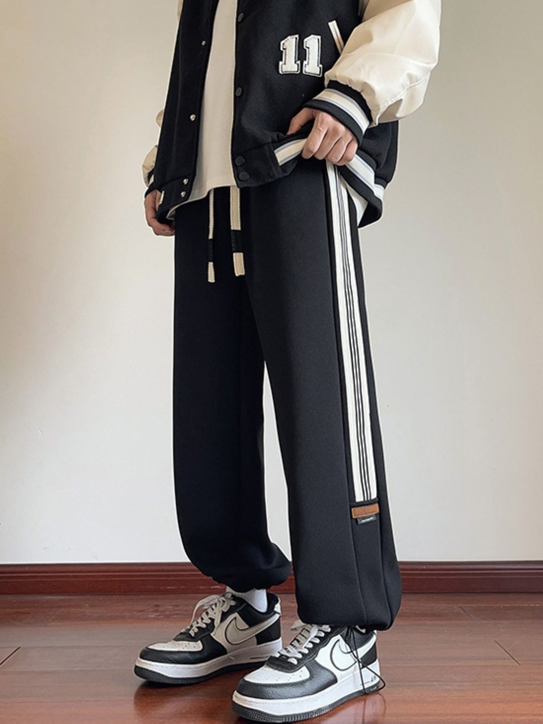 StyleCast Men Striped Relaxed Trousers-picture-11