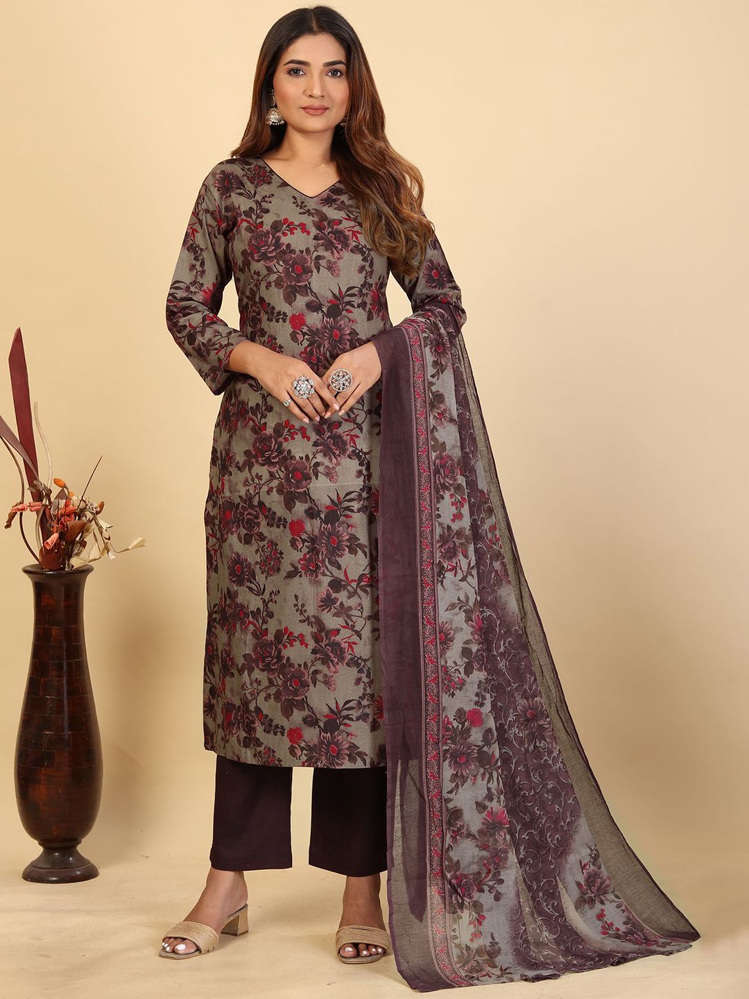 Larqi Floral Printed V Neck Pure Cotton Straight Kurta & Trousers With Dupatta