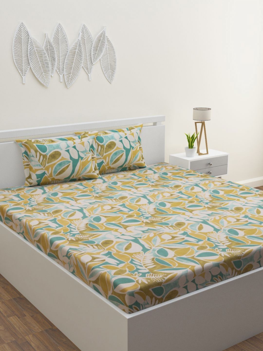HOME AFFAIRS Multicoloured 120 TC Queen Bedsheet with 2 Pillow Covers-picture-50