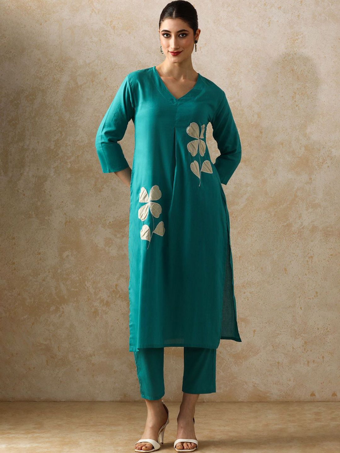 Moara Floral Embroidered  Cotton Kurta & Trouser Sets