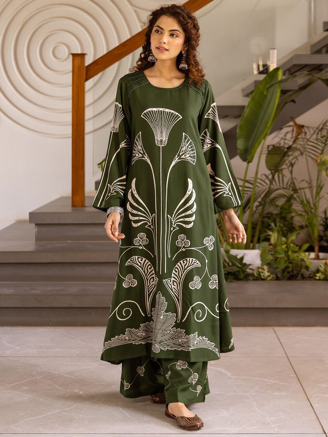Nehamta Floral Printed Round Neck Beads & Stones Straight Kurta With Palazzos