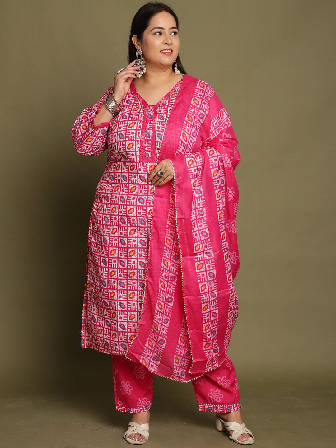 Rajnandini Women Batik Printed Gotta Patti Regular Kurta With Trousers & Dupatta-picture-14
