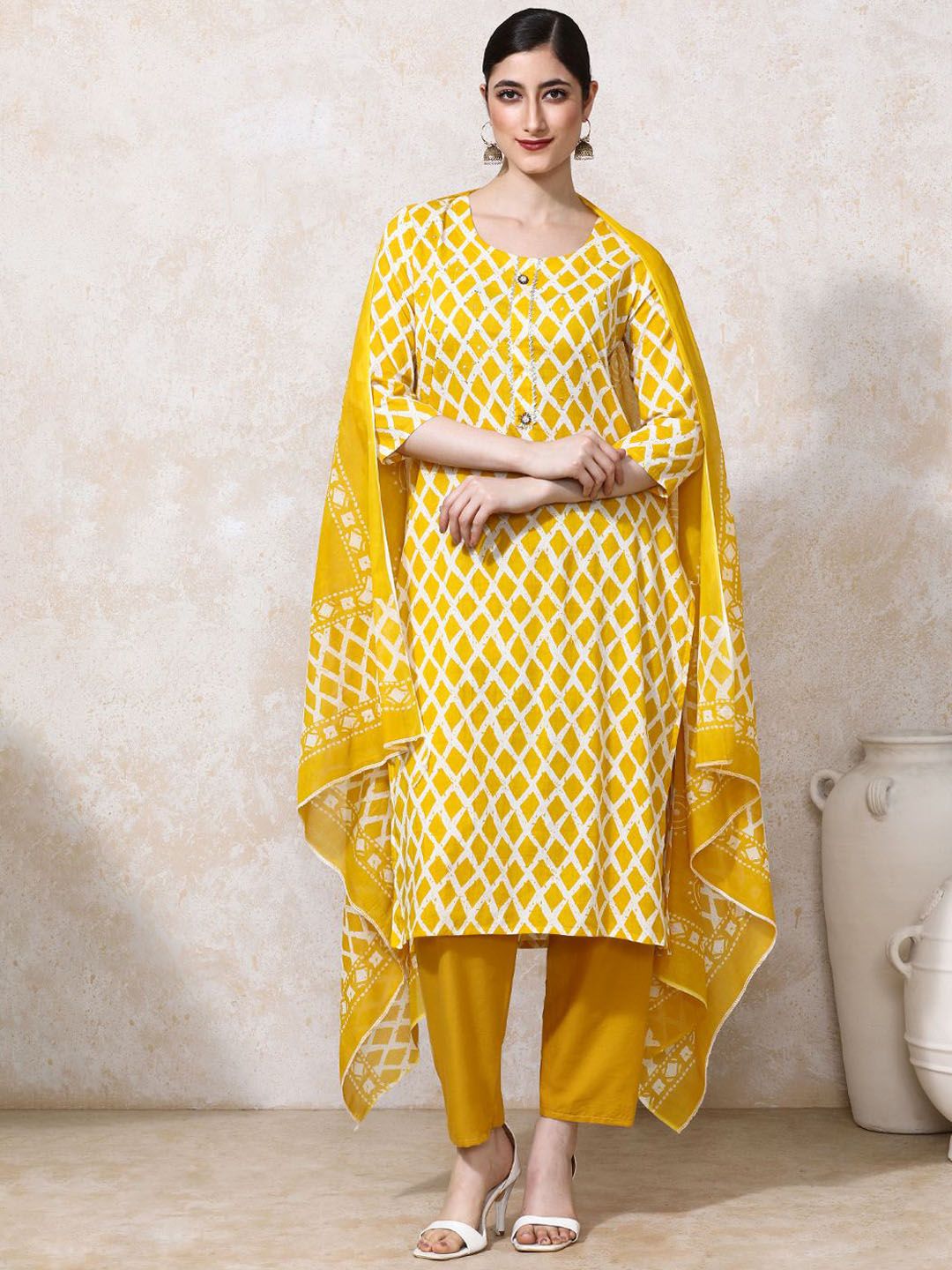 Moara Floral Embroidered Cotton Kurta & Trouser With Dupatta