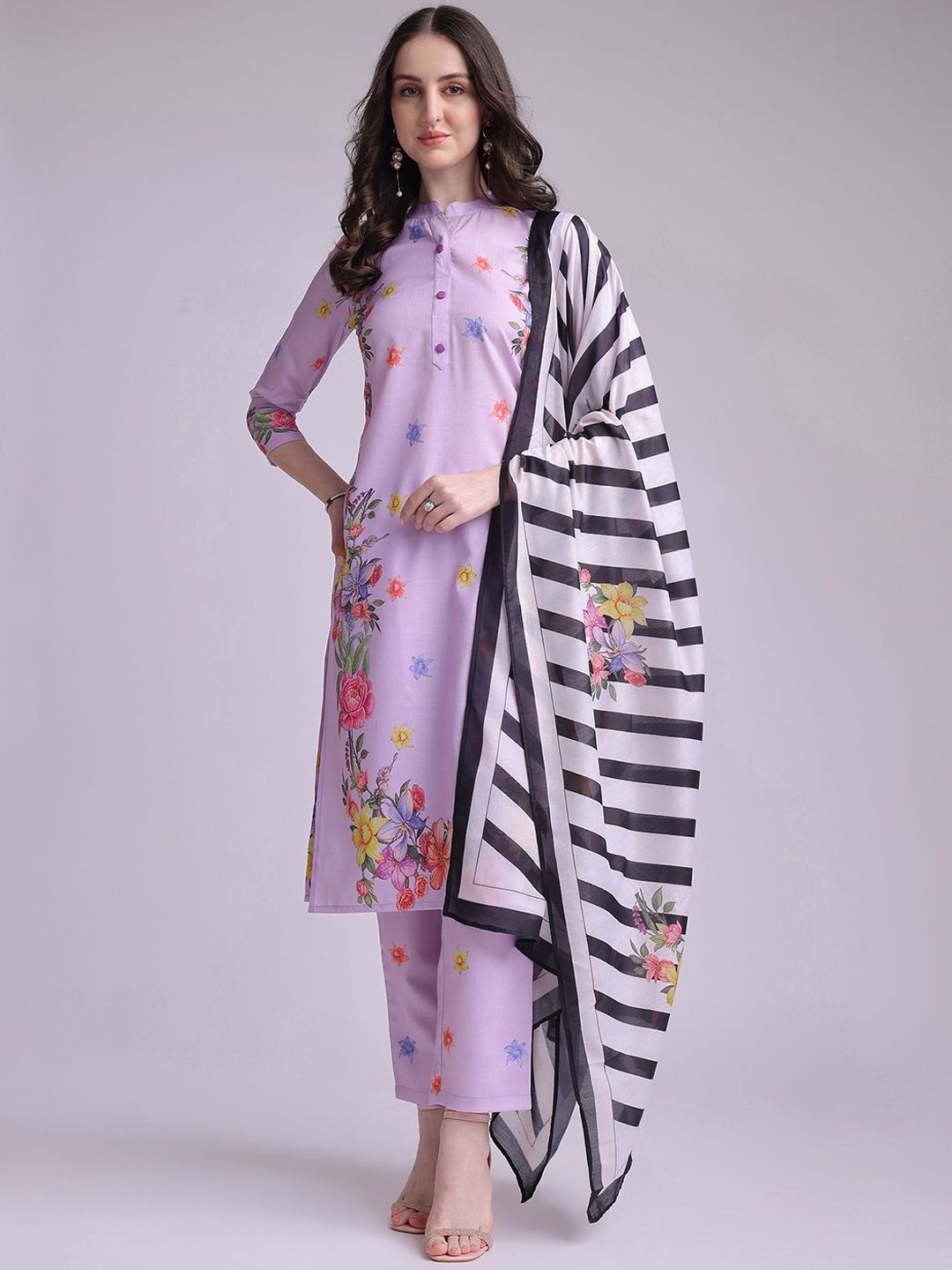 Anouk Women Floral Printed Kurta with Trousers & Dupatta