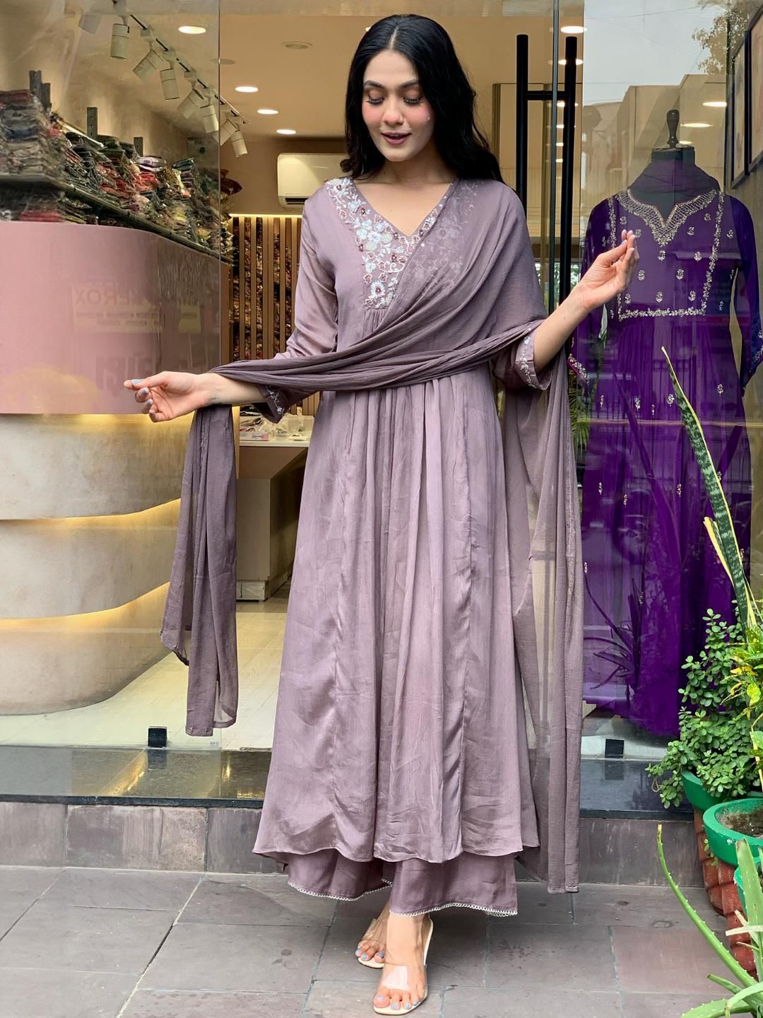 URMIR FASHION Women Pleated Kurta with Trousers & With Dupatta