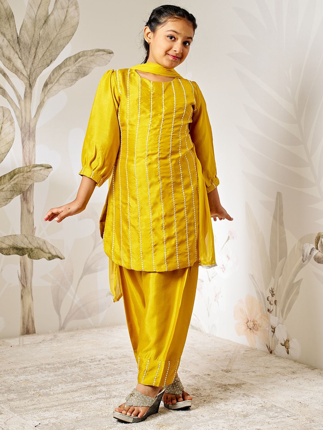 VASTRAMAY Girls Ethnic Motifs Embroidered Kurta with Salwar & Dupatta-picture-26