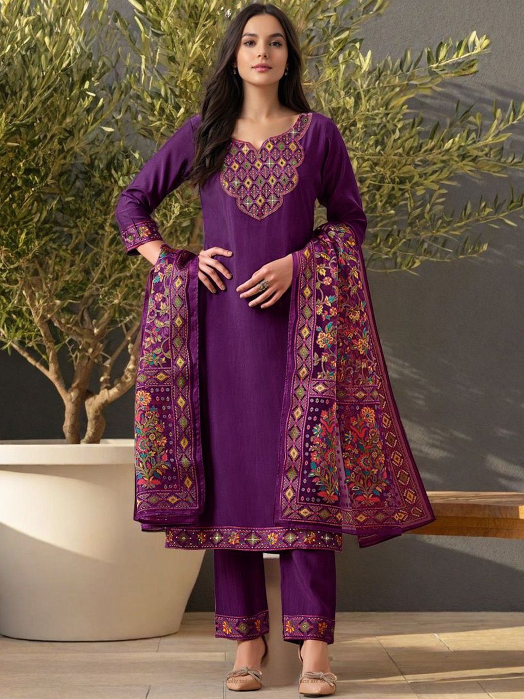 SZN Geometric Yoke Design Notch Neck Sequinned Foil Straight Kurta With Trousers & Dupatta