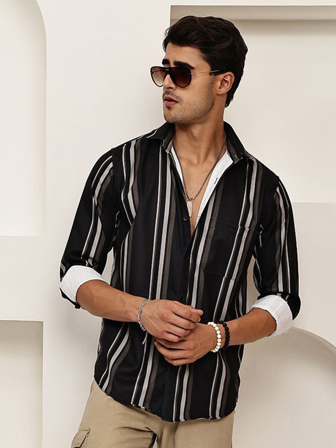 The Roadster Lifestyle Co. Classic Regular Fit Vertical Striped Spread Collar Opaque Shirt-picture-41