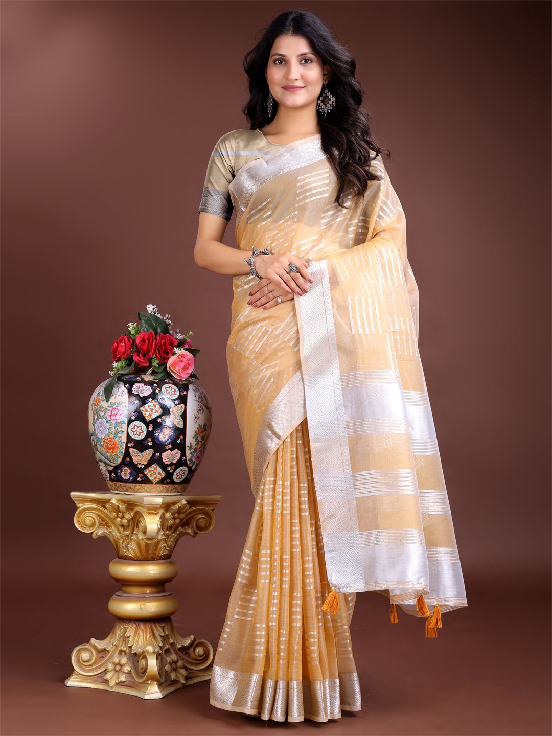 Astita Striped Zari Organza Saree With Blouse Piece-picture-18