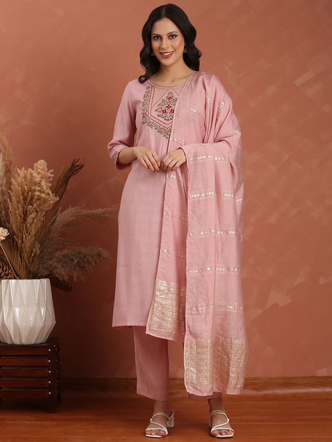 Anouk Women Floral Embroidered Kurta with Trousers & Dupatta
