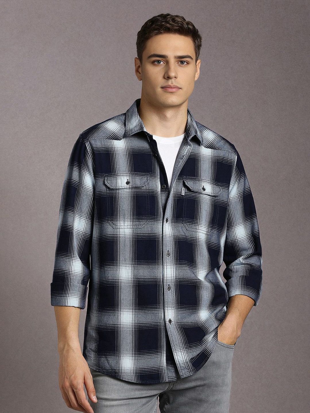 Louis Philippe Jeans Slim Fit Checked Spread Collar Long Sleeves Pure Cotton Casual Shirt-picture-38
