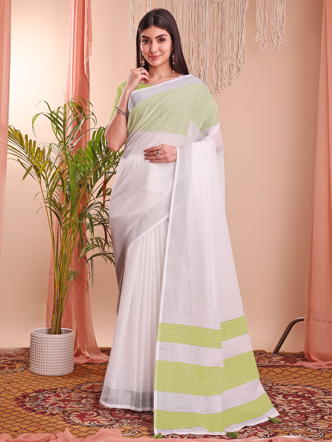 Astita Colourblocked Striped Zari Saree-picture-14