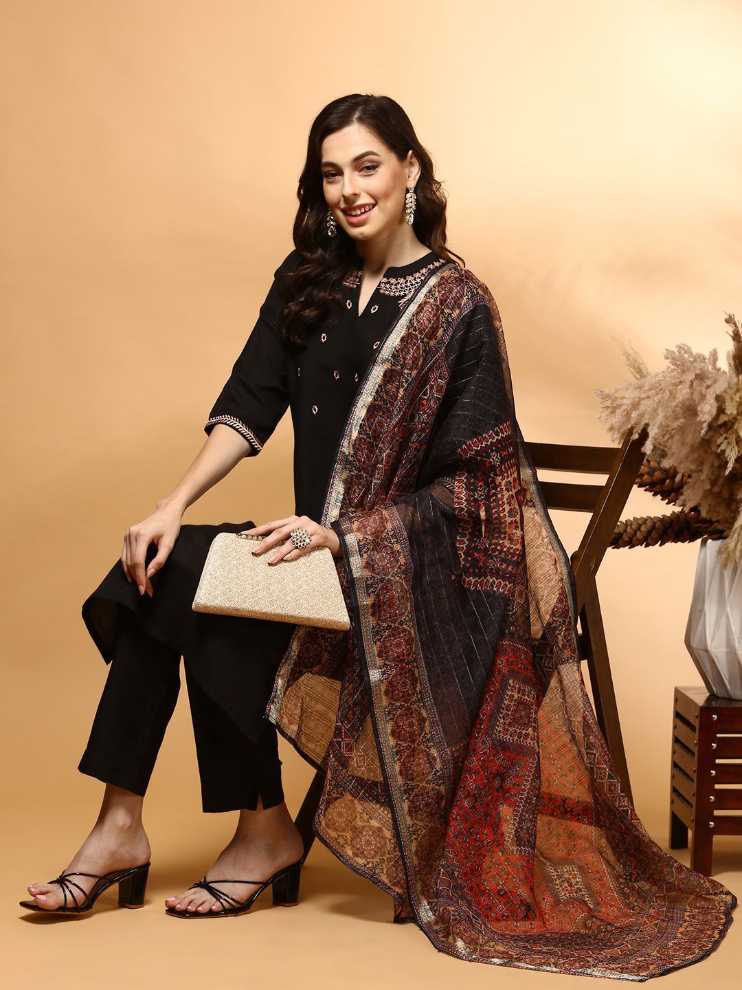 Anouk Floral Yoke Design Thread Work Kurta With Trousers & Dupatta