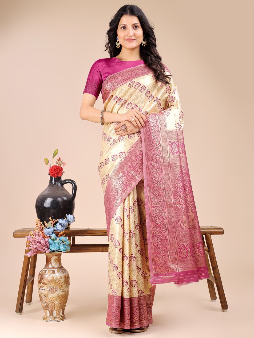 Astita Floral Woven Design Zari Banarasi Saree-picture-21