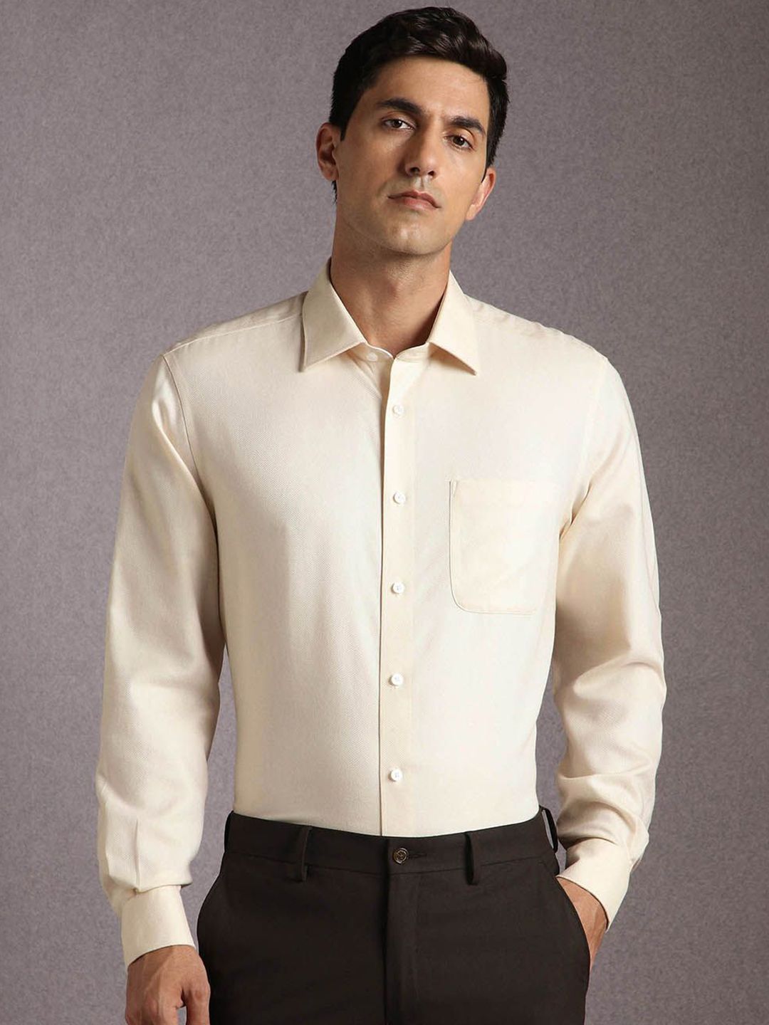 Louis Philippe Men Solid Spread Collar Pure Cotton Formal Shirt-picture-38