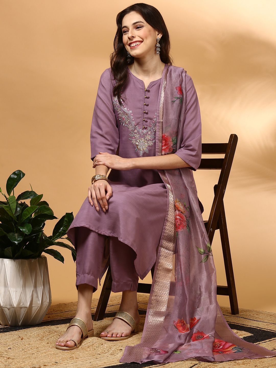 Anouk Women Floral Embroidered Kurta with Trousers & Dupatta