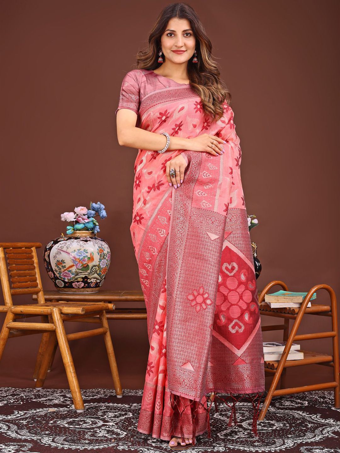 Astita Floral Woven Design Zari Saree-picture-10