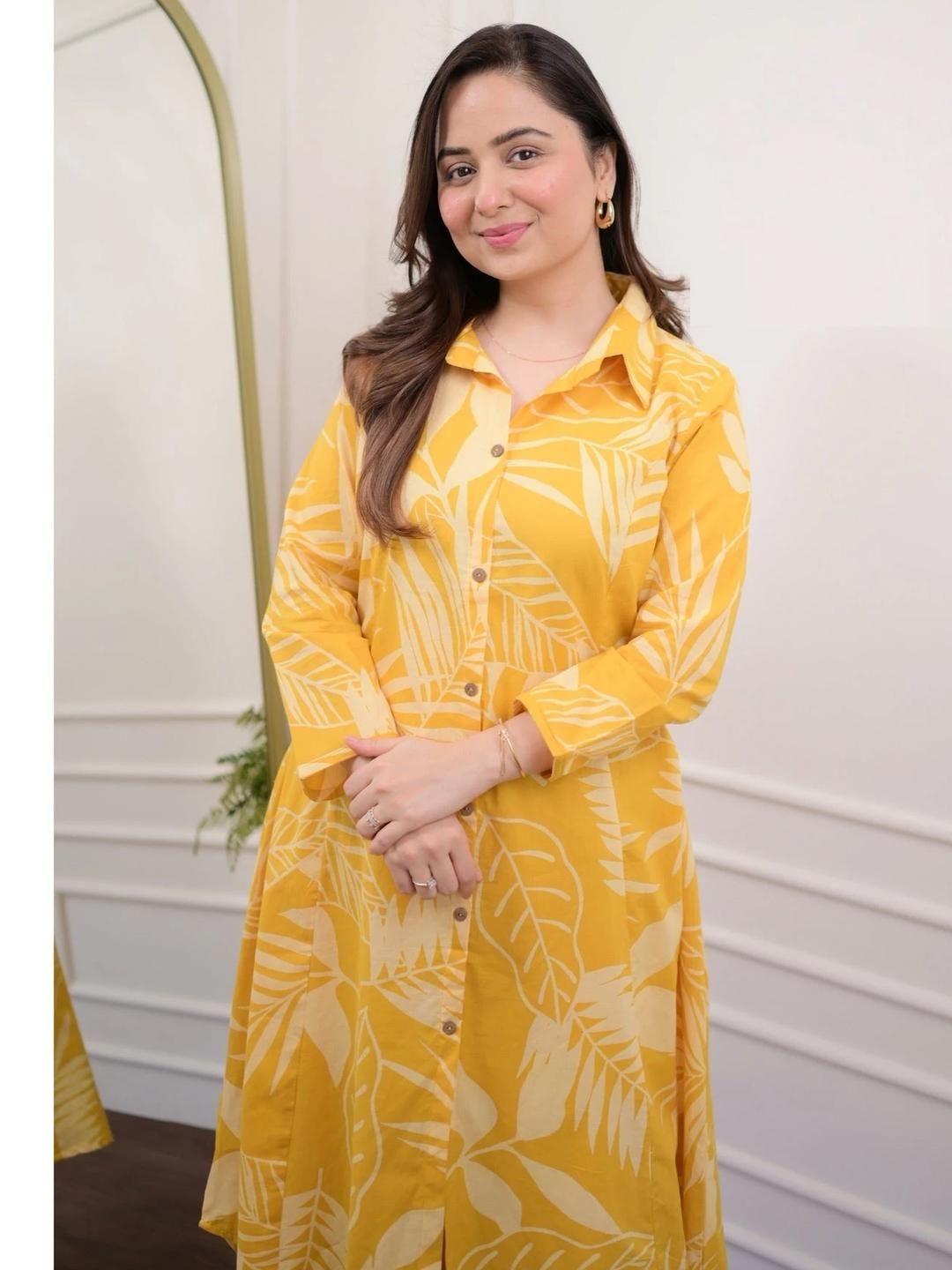 Diva's Choice Women  Cotton Blend Kurta Sets