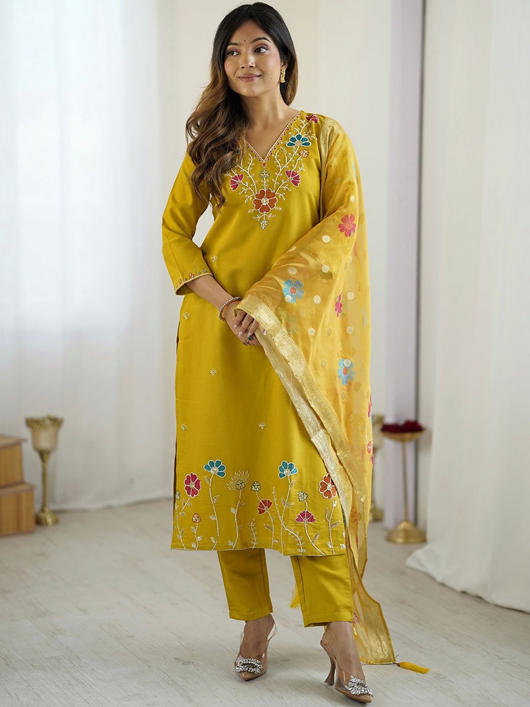 BlueRang Women Floral Embroidered Kurta with Trousers & Dupatta