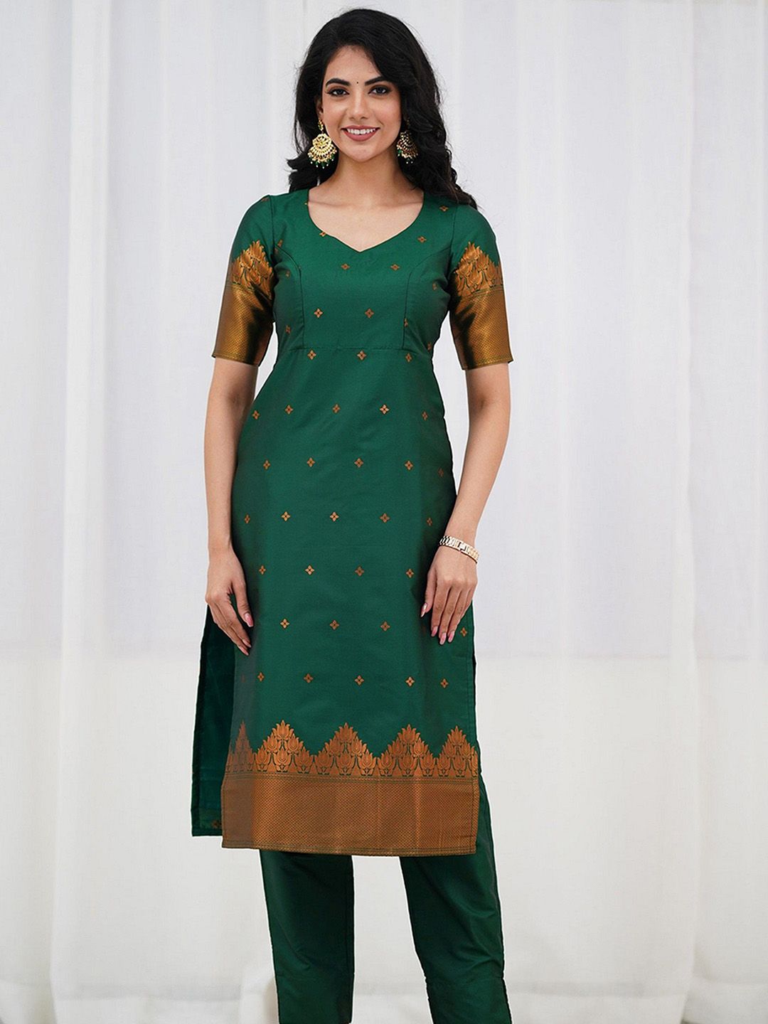 DIVASTRI Floral Printed Chanderi Cotton Straight Kurta With Trousers & Dupatta