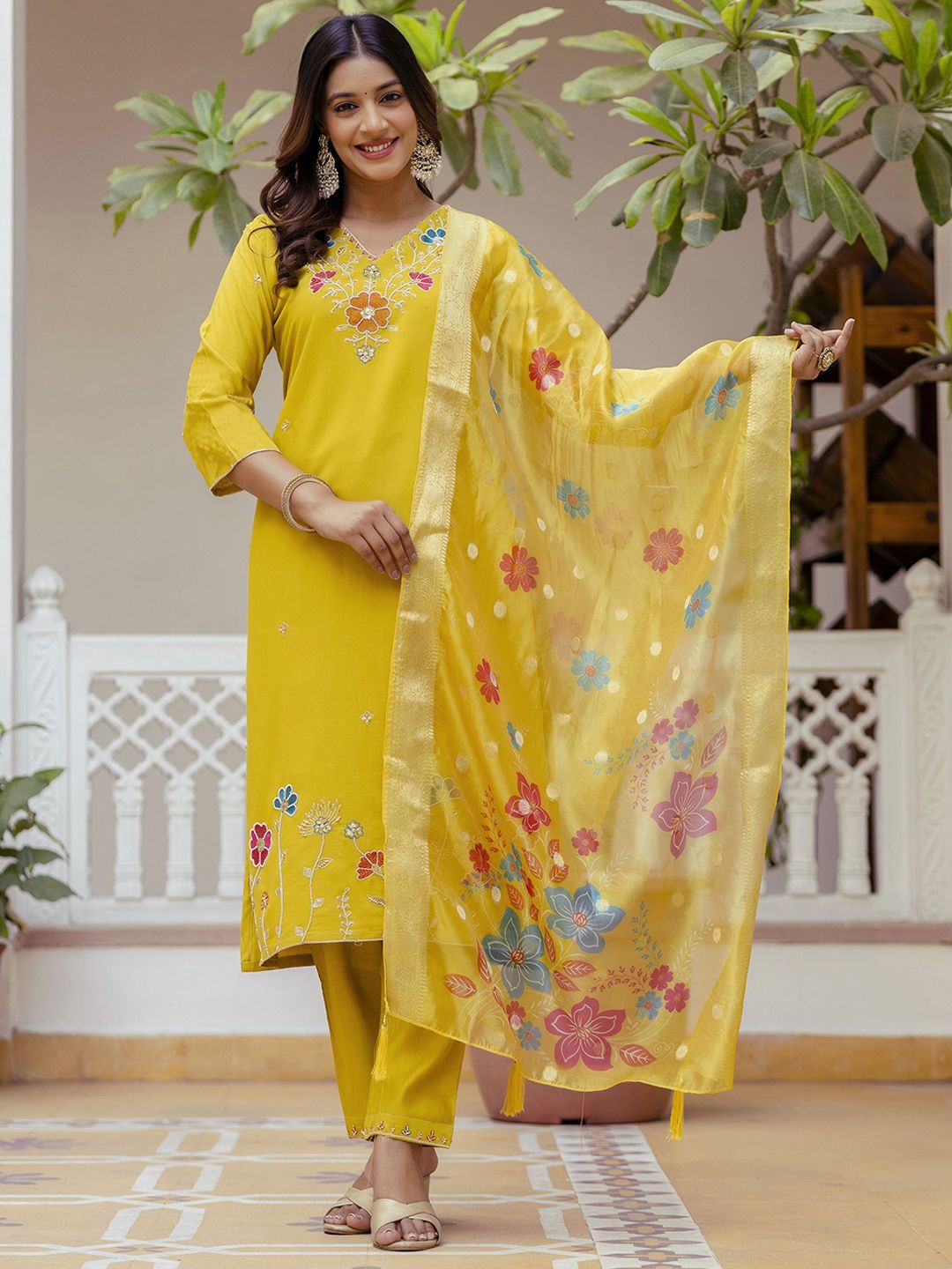 BlueRang Women Floral Embroidered Regular Beads and Stones Kurta with Trousers & Dupatta
