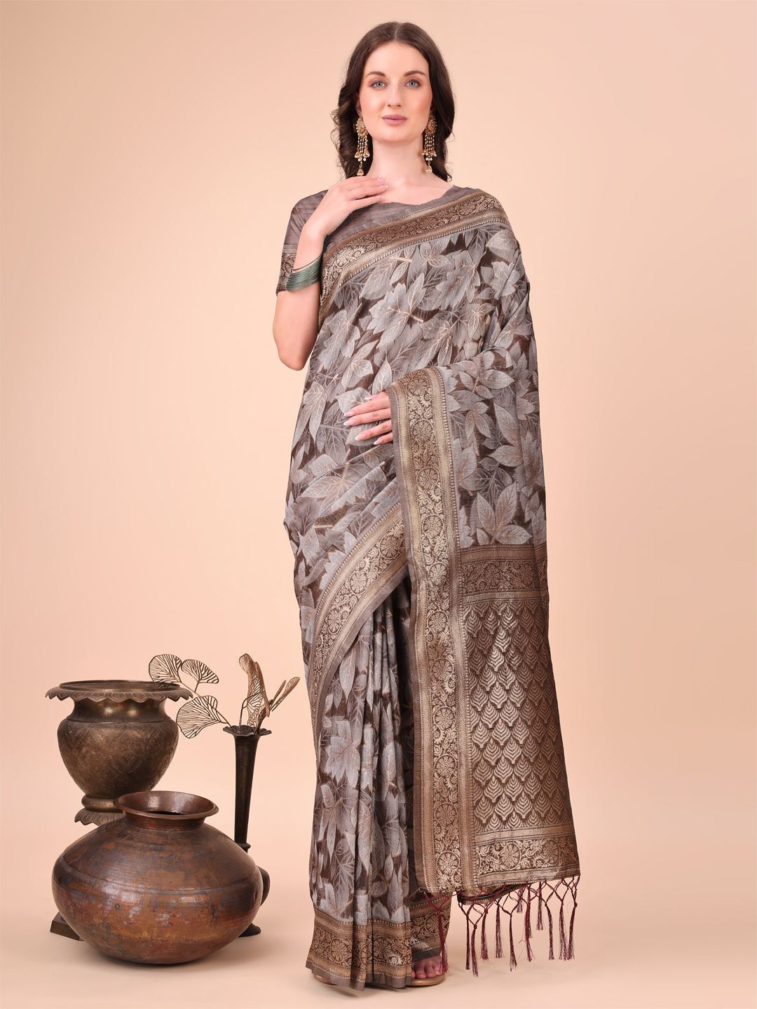 Astita Floral Woven Design Saree-picture-29