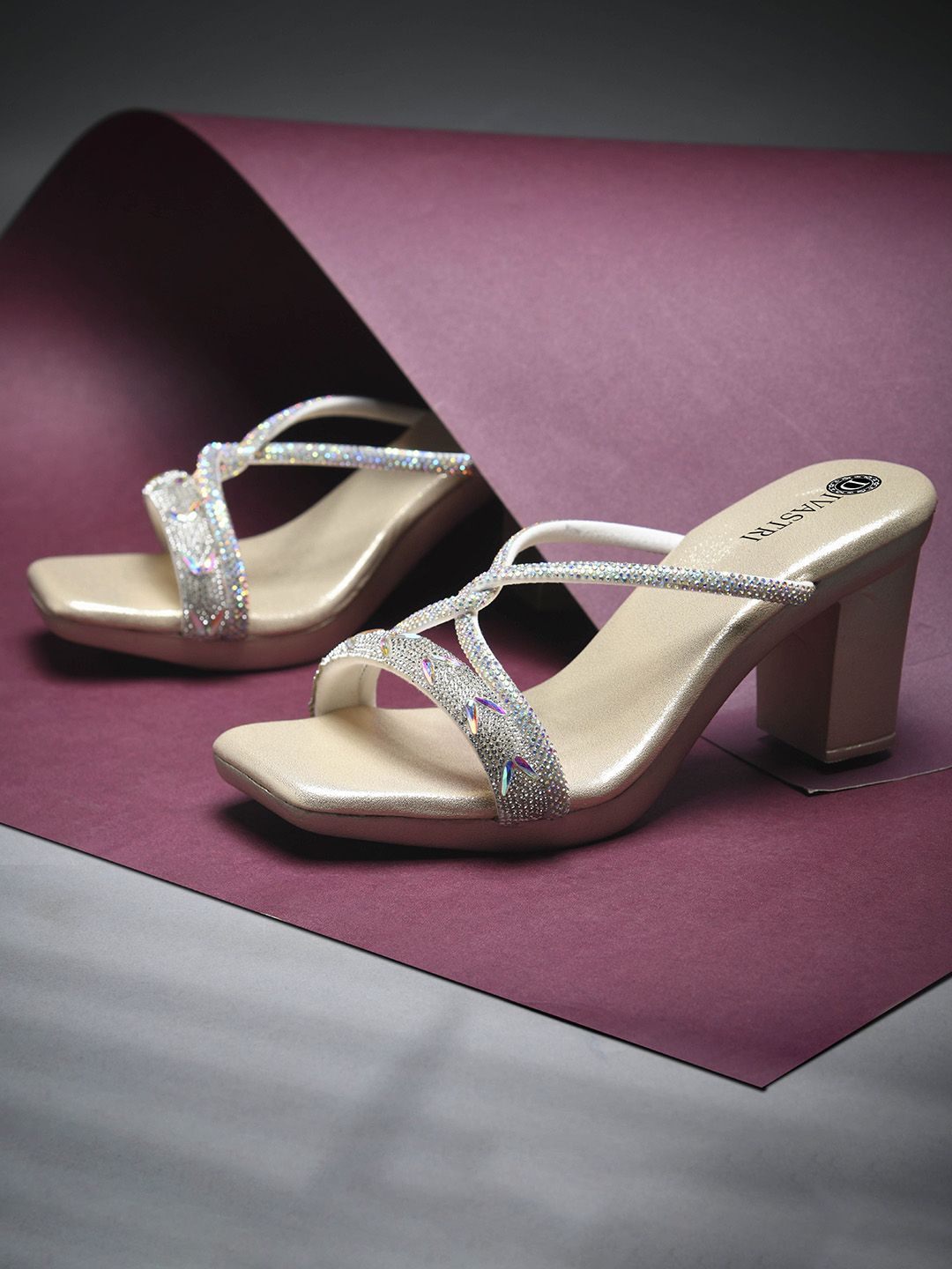 DIVASTRI Womn Embellished Party Block Sandals-picture-31