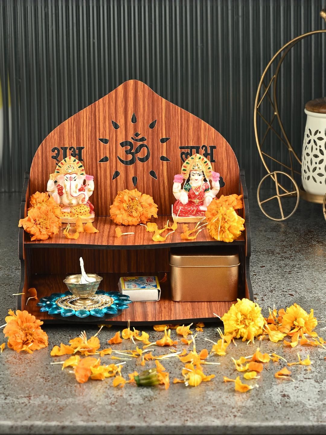 Gojeeva Wooden Home Temple-image-3