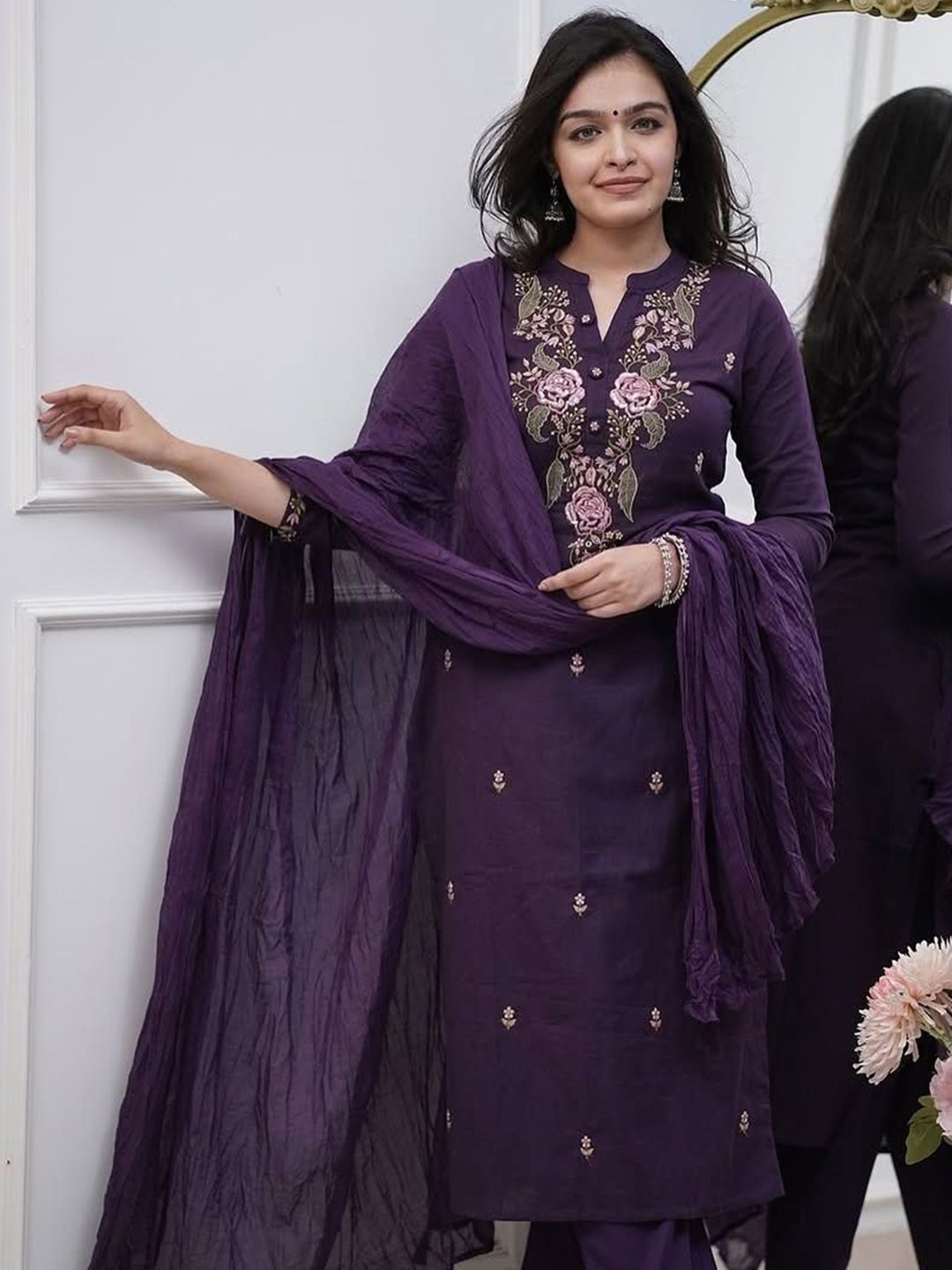 CREEPER Women Ethnic Motifs Embroidered Kurta with Trousers & Dupatta