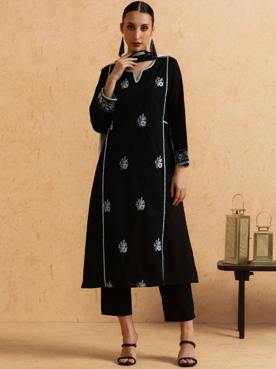 Anouk Women Embroidered Gotta Patti Pure Cotton Kurta with Trousers & Dupatta