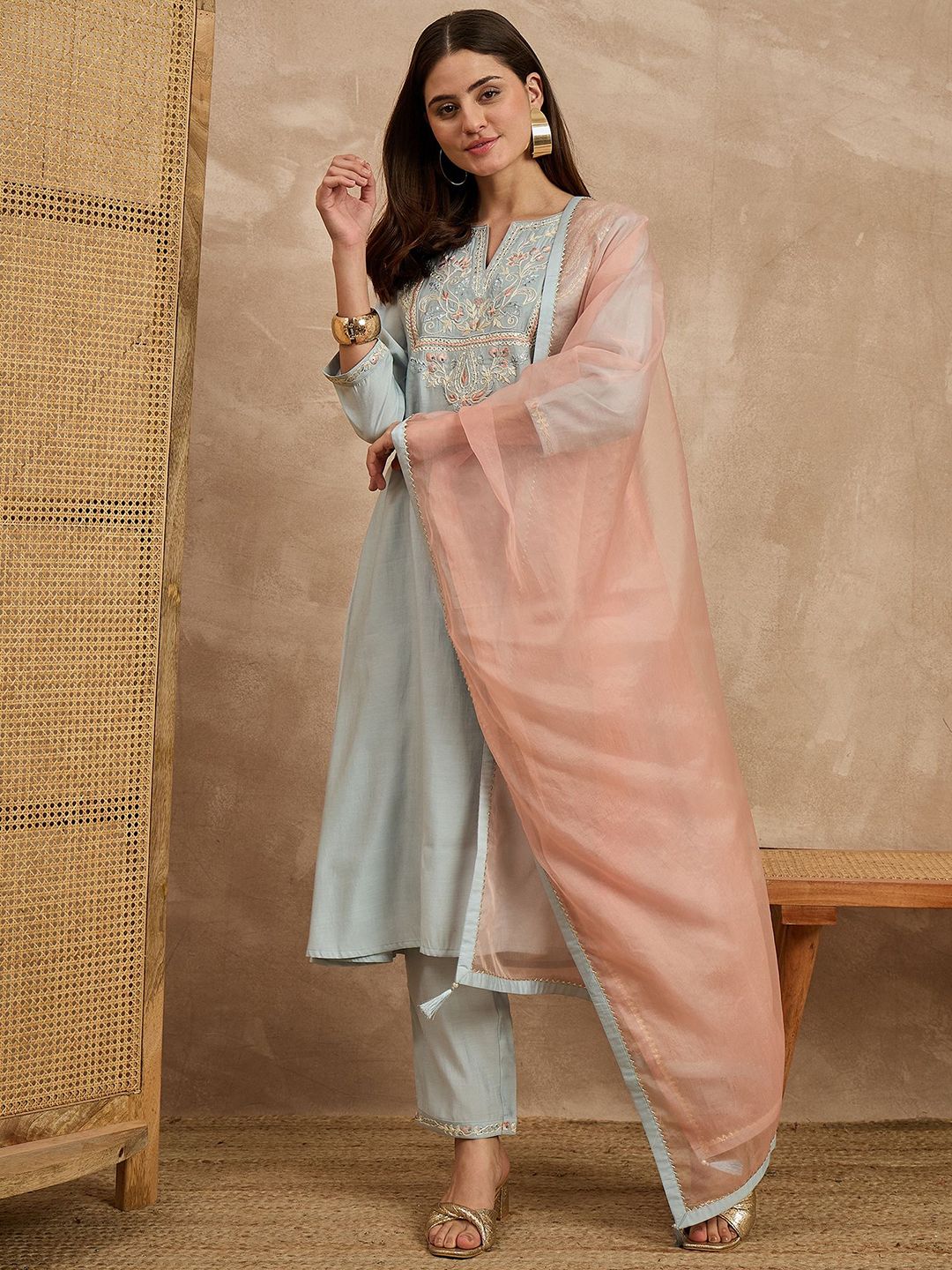 all about you Embroidered Notch Neck Thread Work Straight Kurta With Trousers & Dupatta