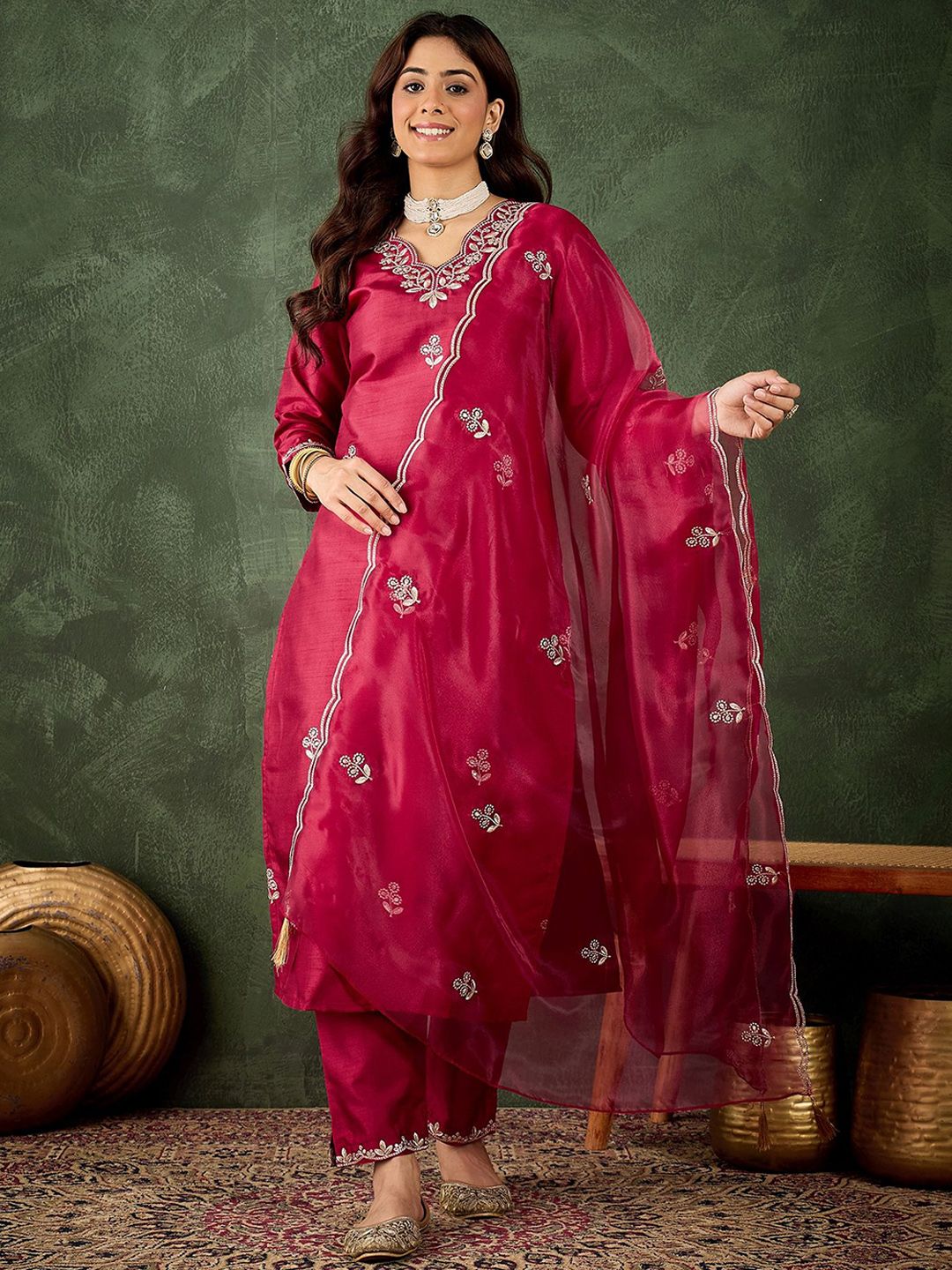 VredeVogel Floral Embroidered Thread Work Kurta With Trousers & Dupatta