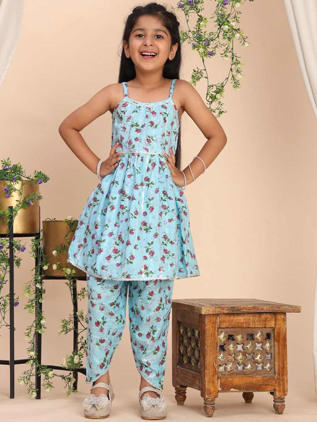 Cutiekins Girls Floral Printed Empire Gotta Patti Kurta with Dhoti Pants-picture-23