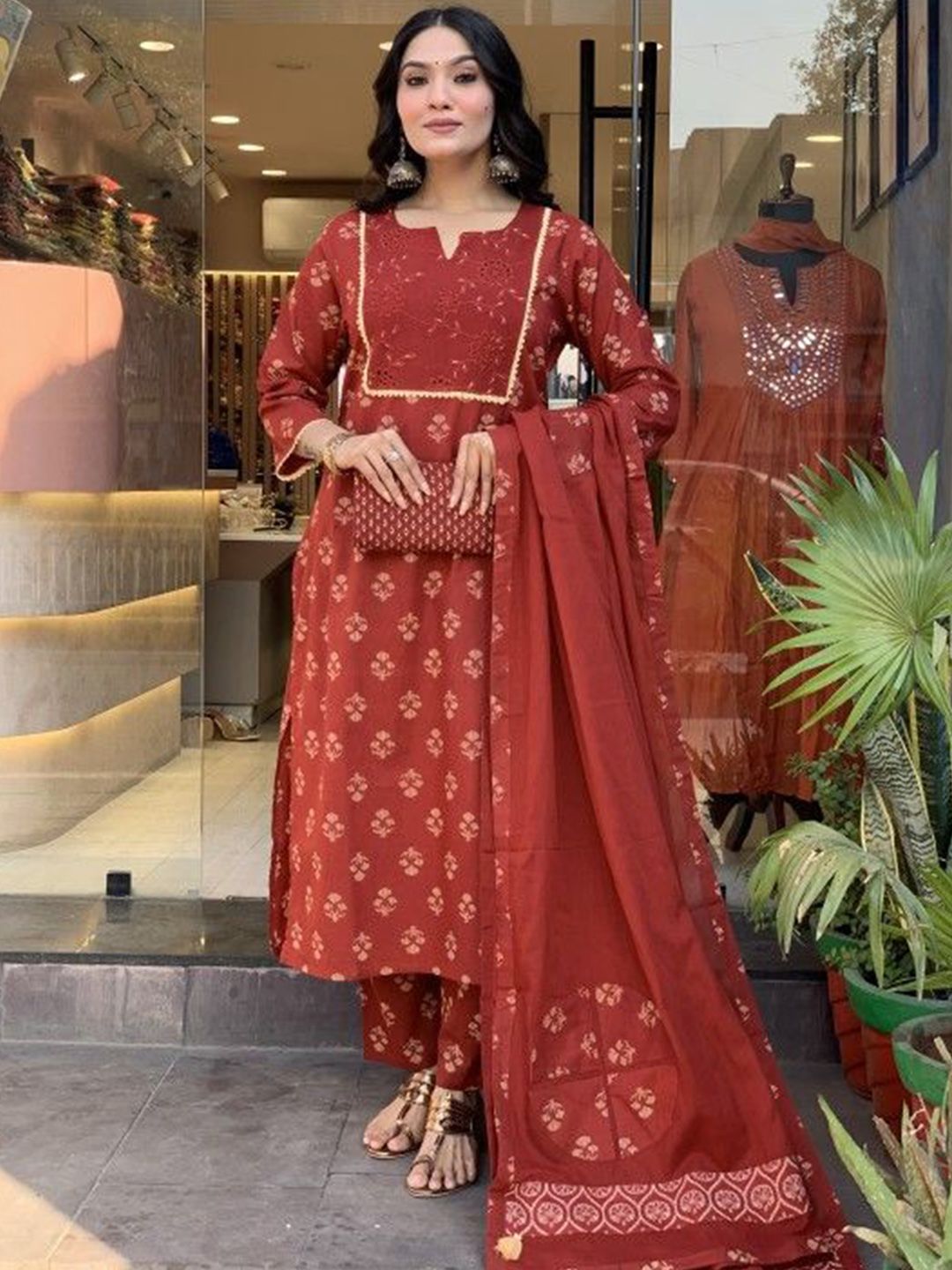 SRILICA Floral Printed Notch Neck Gotta Patti Work Kurta With Trousers & Dupatta