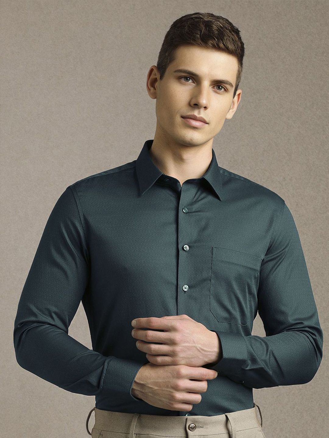 Louis Philippe Men Textured Spread Collar Pure Cotton Formal Shirt-picture-38