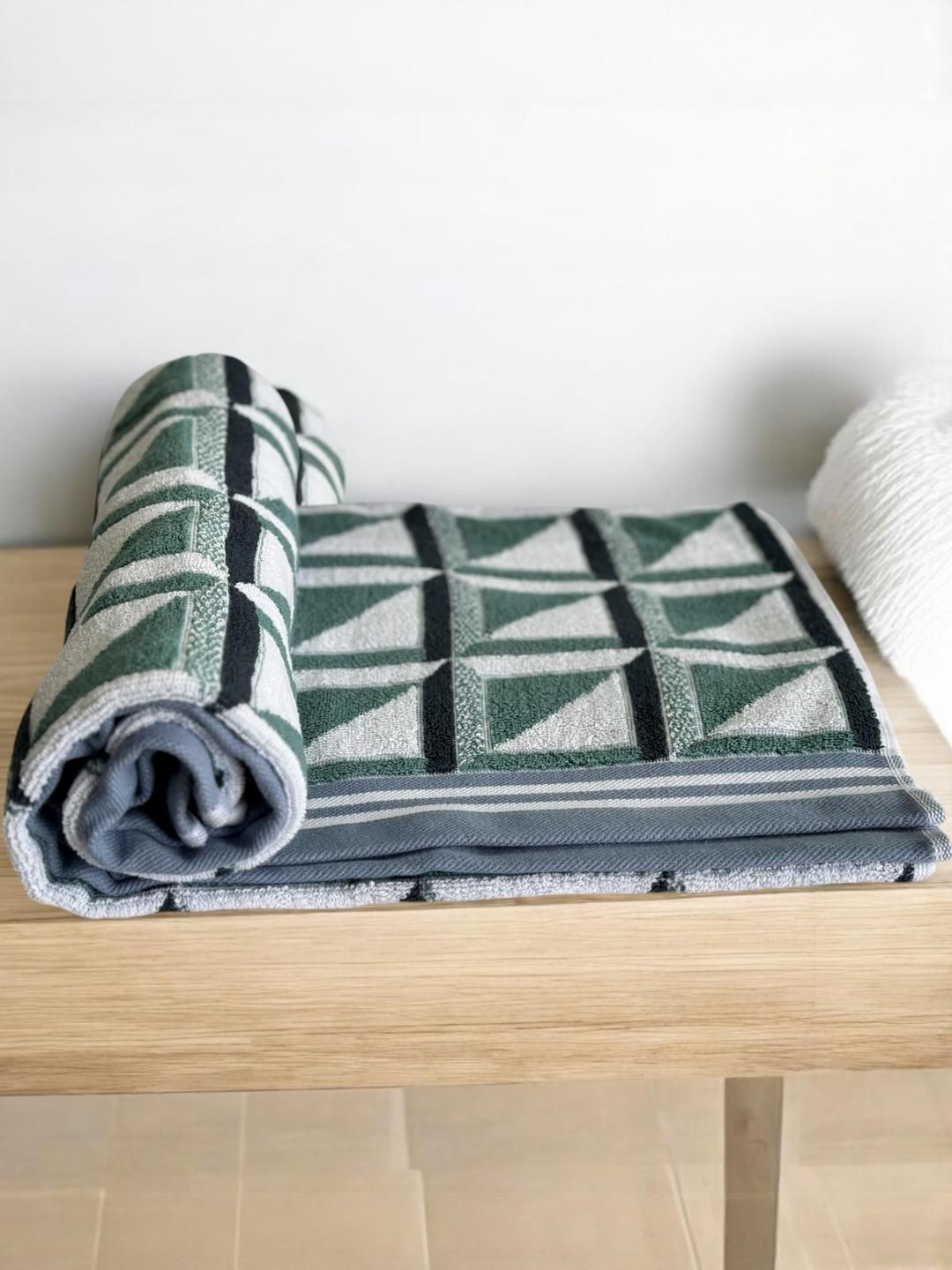 Wee Hours Turquoise Blue & White Printed Cotton 650 GSM Bath Towel-picture-12